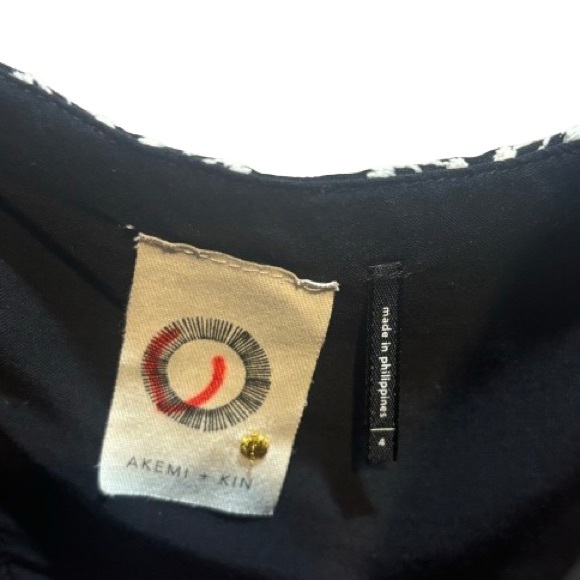 Anthropologie Akemi + Kin Geo-Embroidered Dress Size 4 EUC - Picture 8 of 15